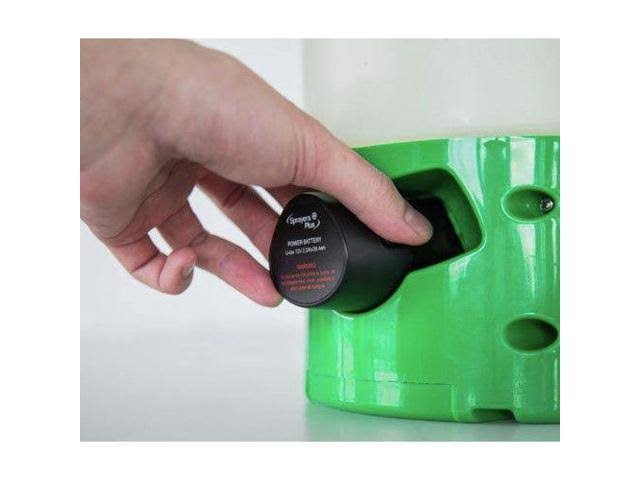 2 Gallon Electric Sprayer V841392