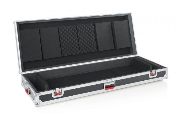 76 Note Road Case with Wheels G4342