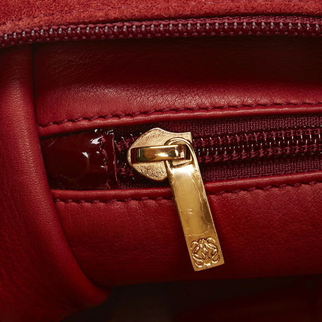 Red Suede Enamel Handbag L7090