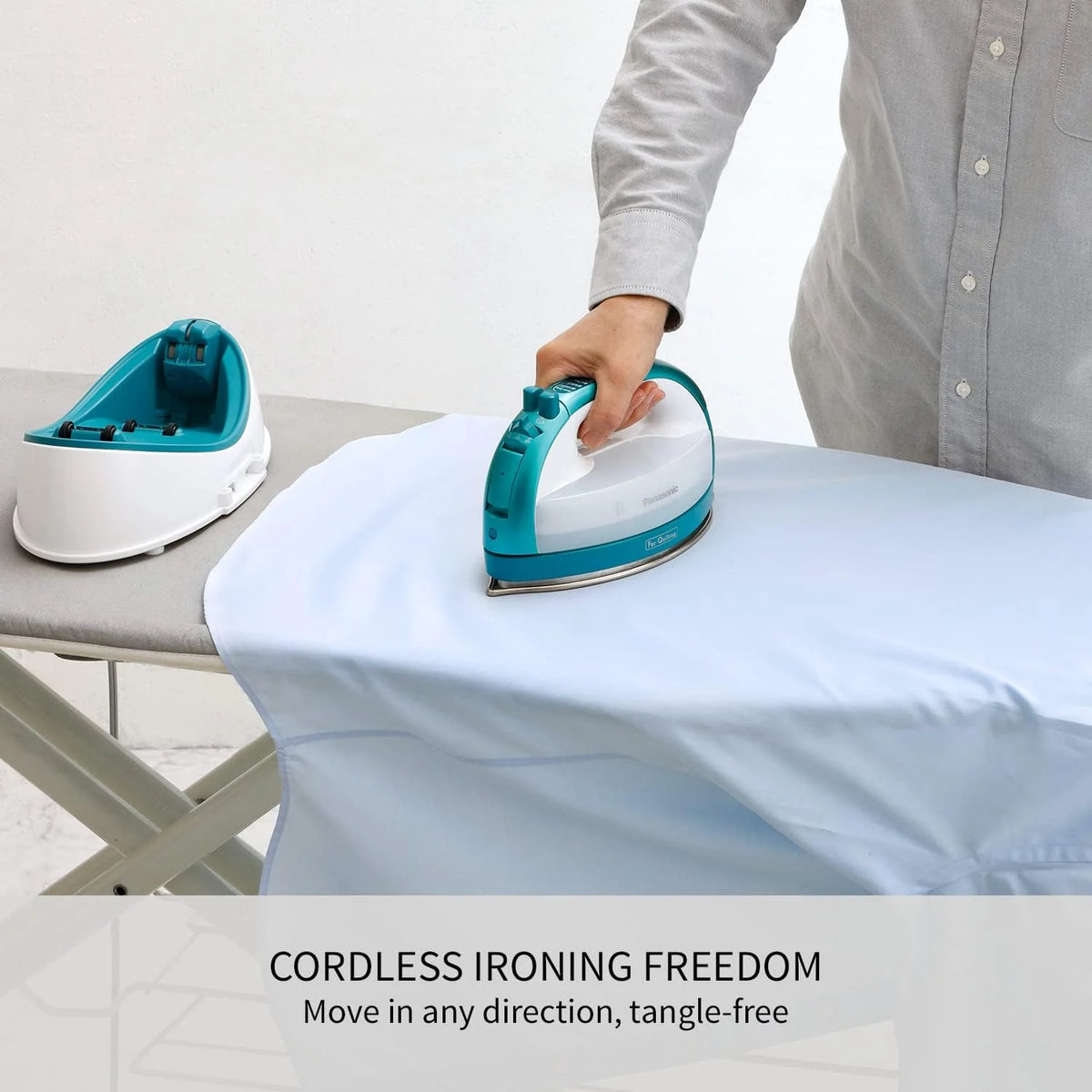 Cordless Iron with Vertical Steam 1500W K53669