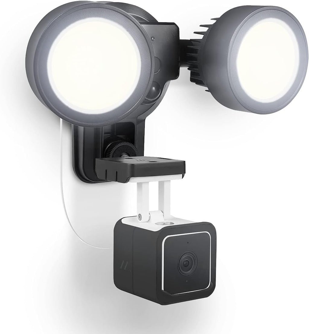 3-in-1 Wired Floodlight, Charger and Mount R35096