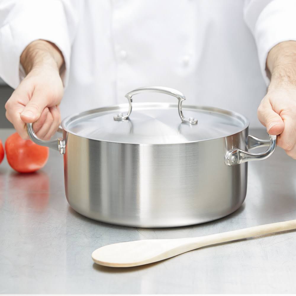 5 Qt. Casserole Pan with Low Dome Cover Q1723