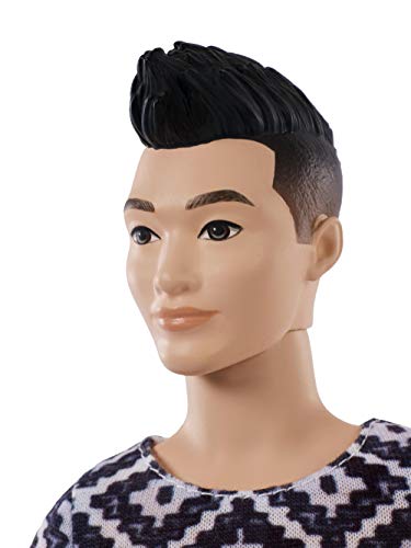 Fashionistas Doll U2200