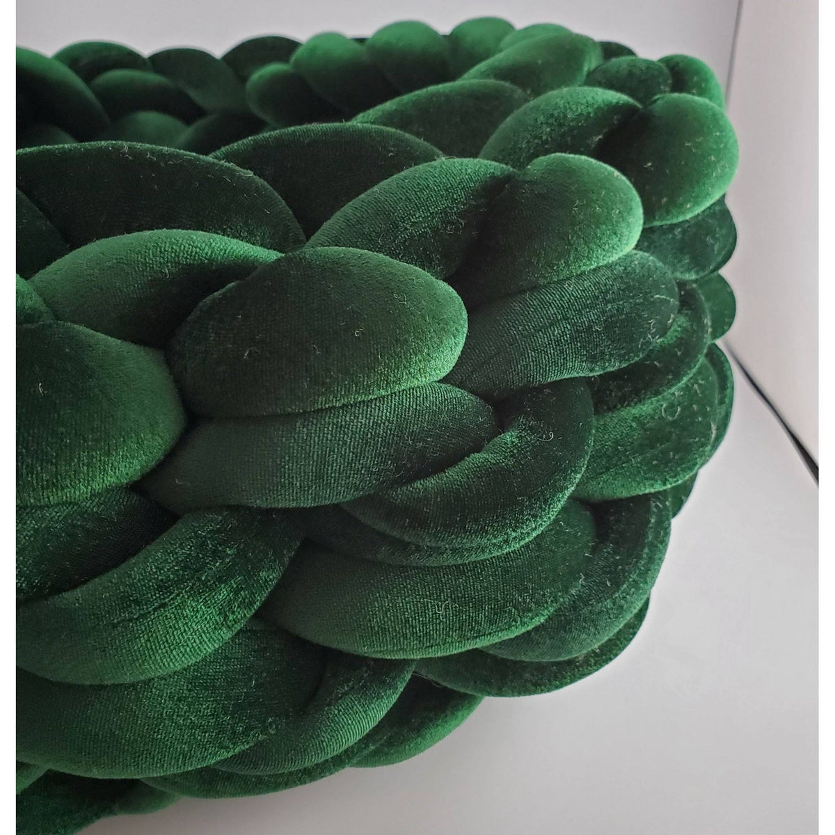 Velvet Dog or Cat Pet Bed B2499