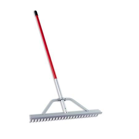 24 in. Landscape Rake Y540