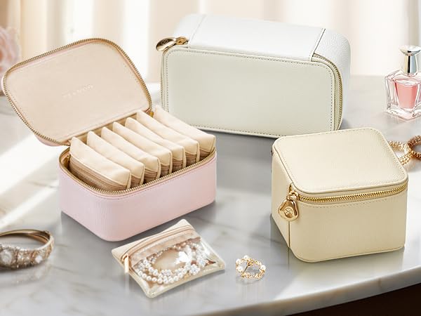 Green PU Leather Small Jewelry Case with 6 Zipper Velvet Bags L836