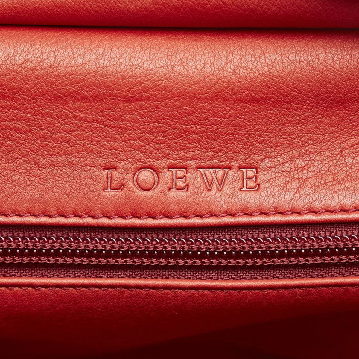 Red Suede Enamel Handbag L7090