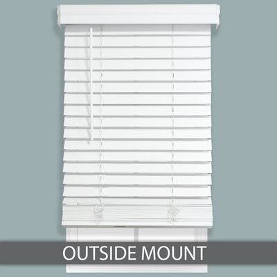White Venetian Blind D377739