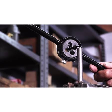 M34 x 1 2-1/2x22 OD HSS Round Adjustable Die I207
