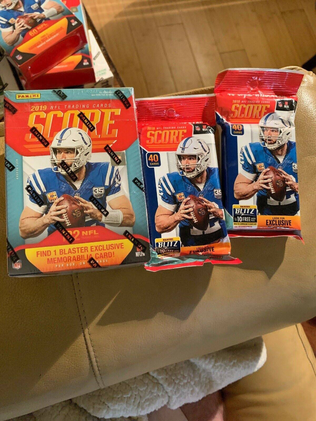 2019 Score Football Trading Card Blaster Box S418601