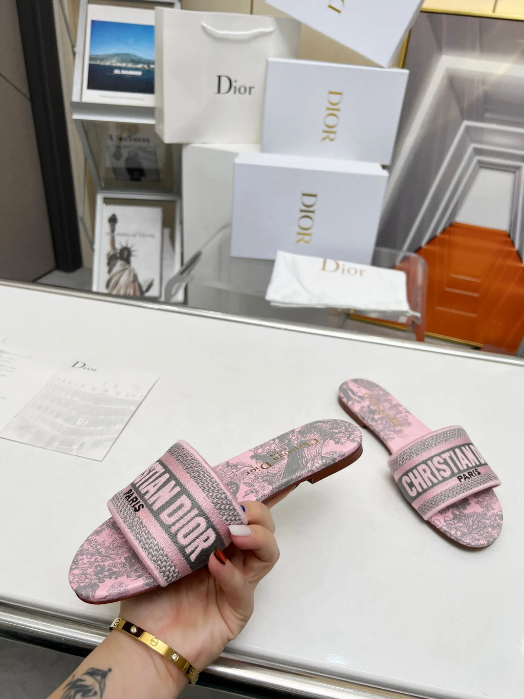 Women Slippers J3144
